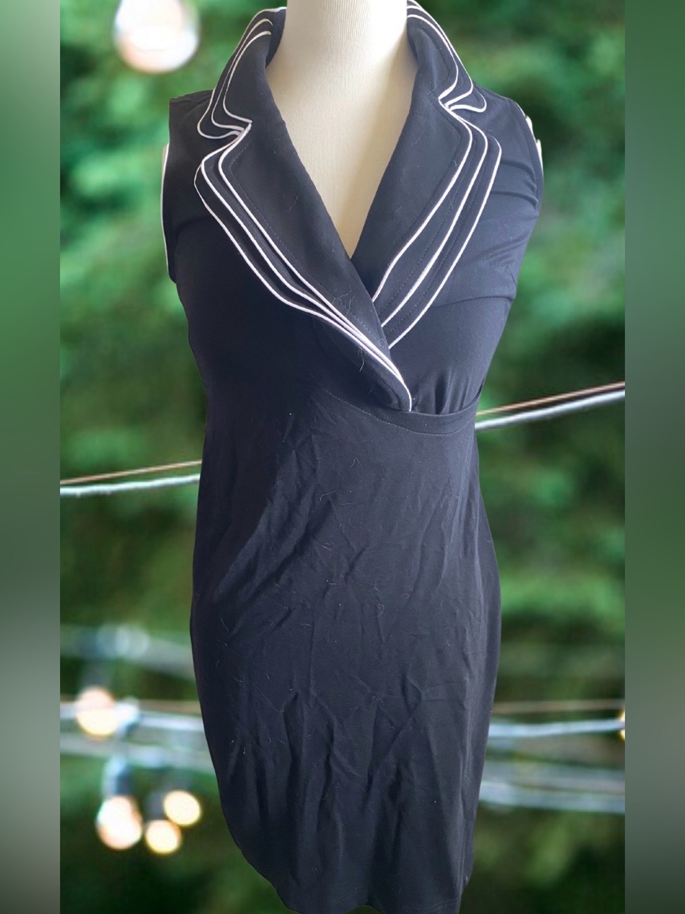 Joseph Ribkoff Classic Sleeveless Black Midi Dress White Piping Detail Size 10